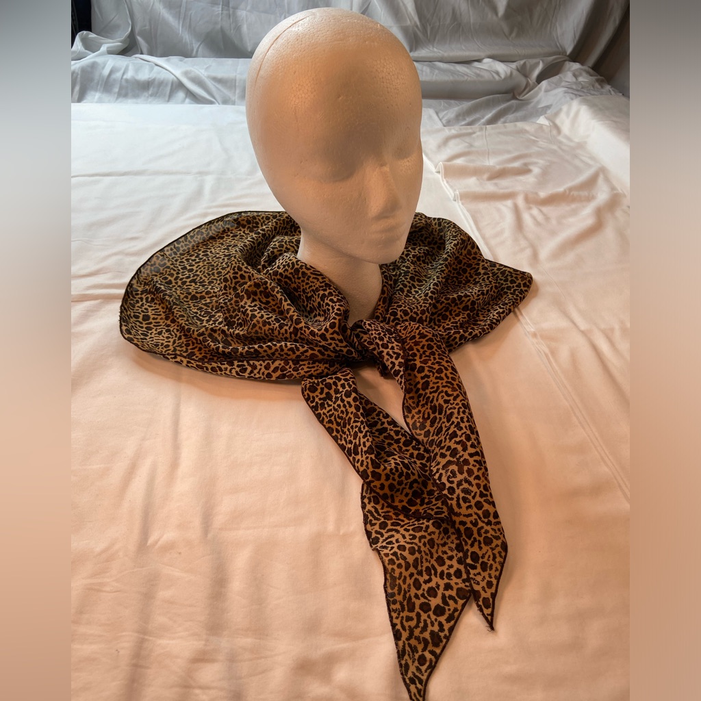 Dazzle Inc Scarf Or Sarong Animal Print Design